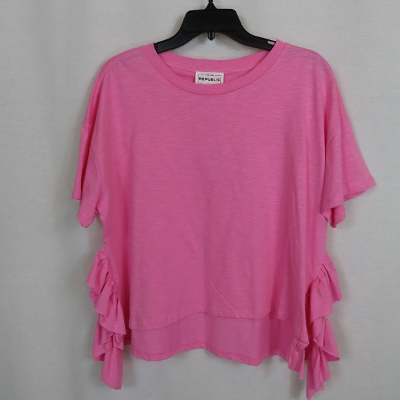 For The Republic Pink Fancy Semi Crop Ruffle T-shirt - Picture 1 of 7